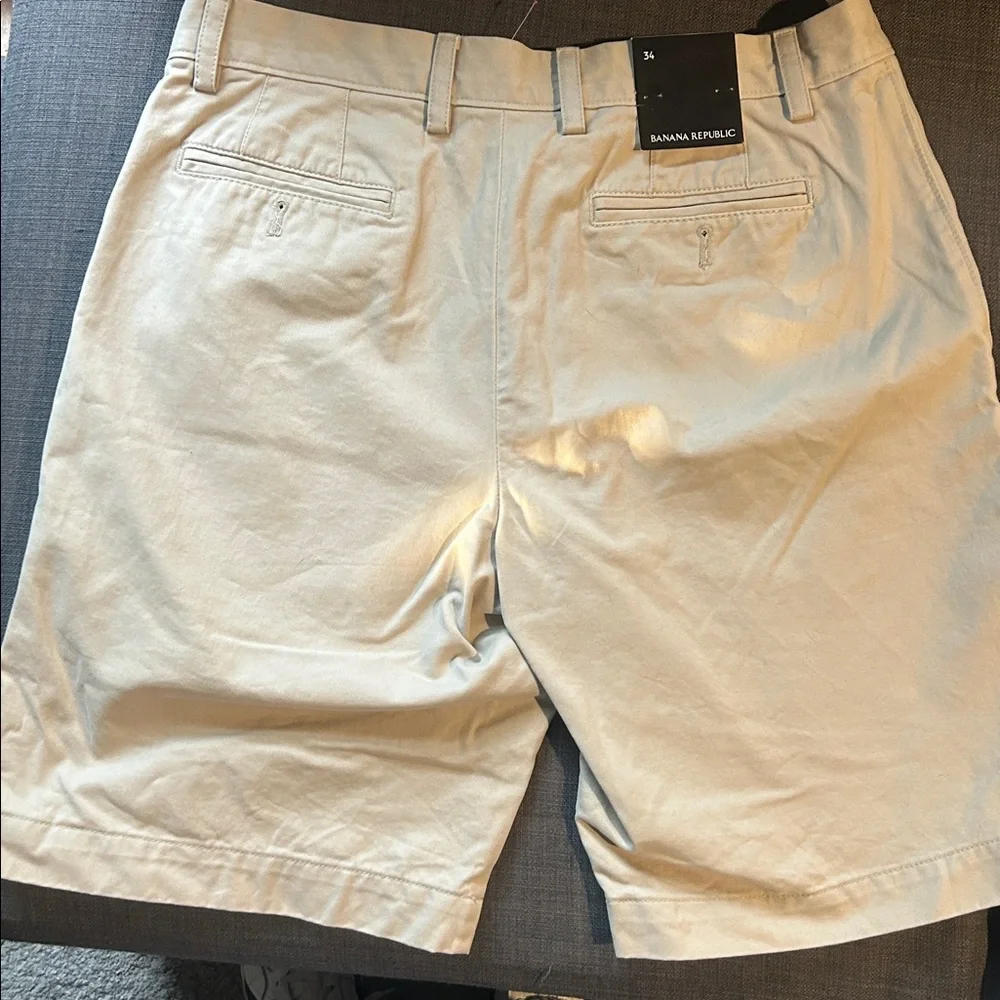 NWT Banana Republic Lived-In Shorts | Size 34